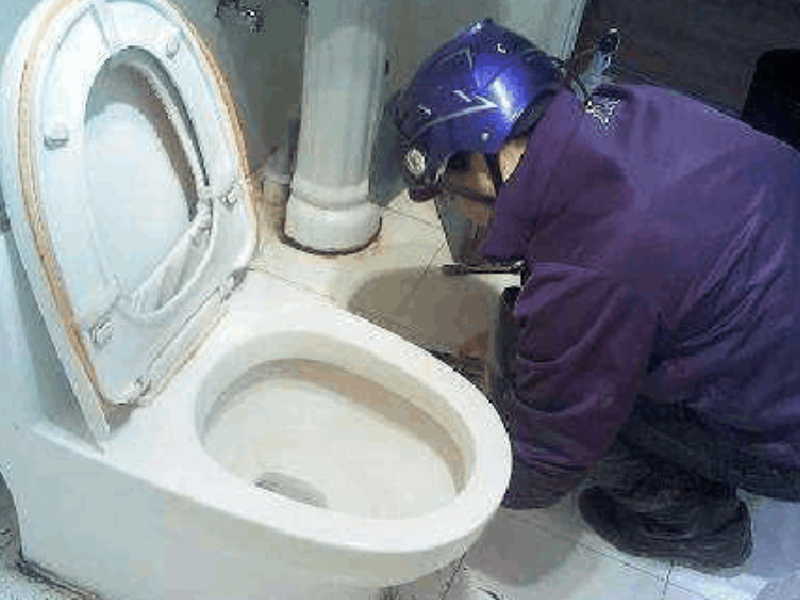 青岛24小时【厨房 卫生间下水道疏通】投马桶 管道