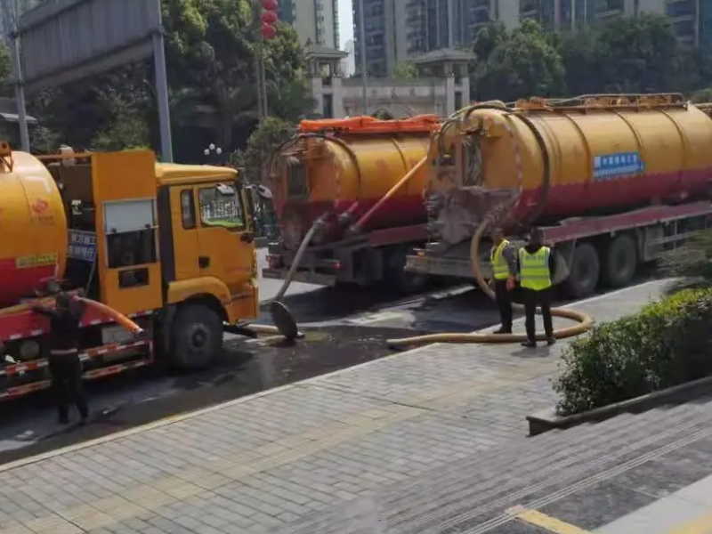 青岛市周边专业清理化粪池 专业抽污水 高压清洗管道