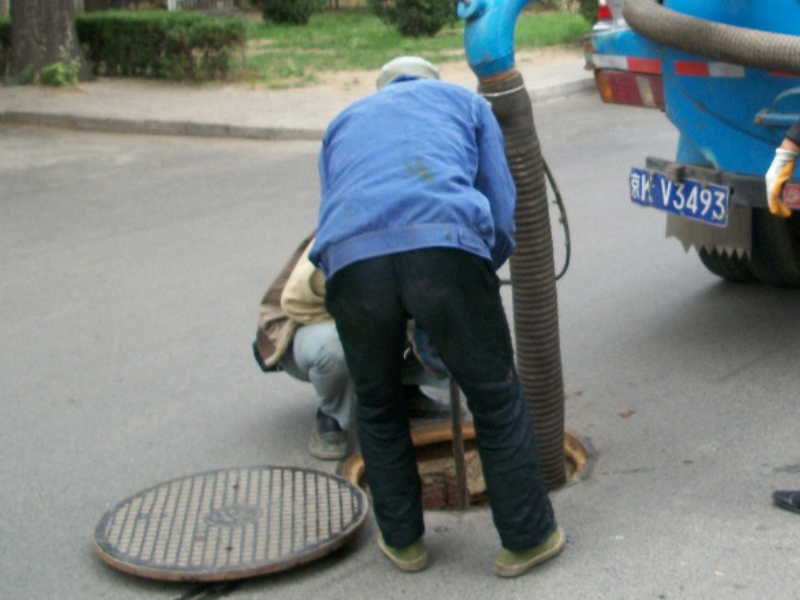 青岛市南区崂山区疏通马桶下水道抽粪清理化粪池